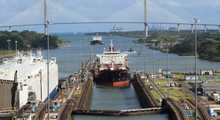 パナマ運河で起きている水不足危機？その原因と物流における影響